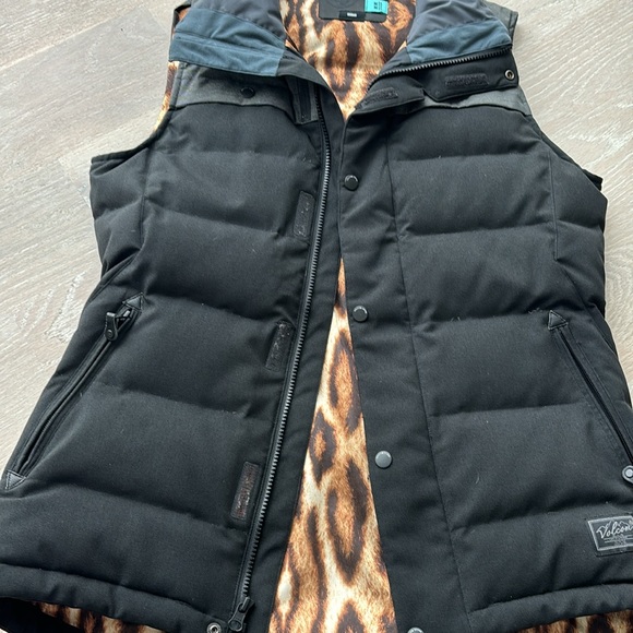 Volcom Vest, size Medium - Picture 6 of 6